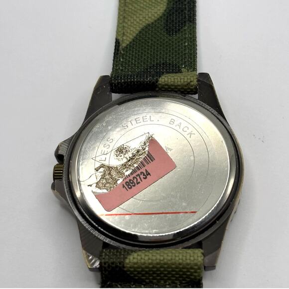 Camo Strada Men's Watch - Picture 4 of 4